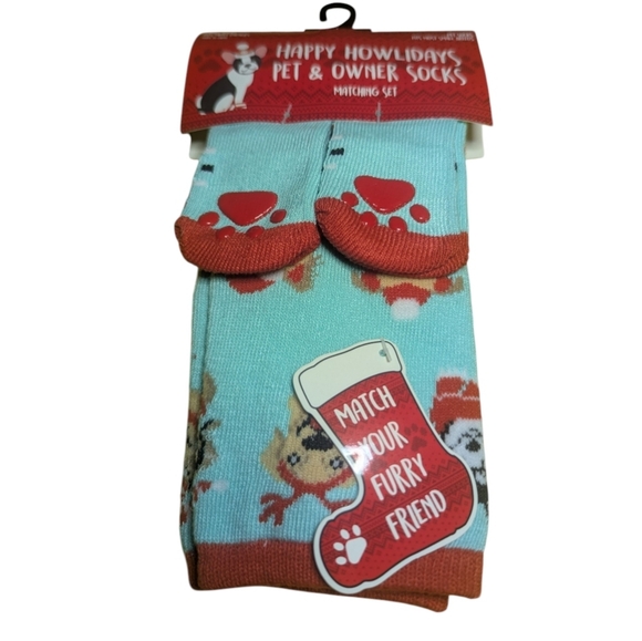 Matching Happy Howliday owner & Pet Socks Red - Picture 4 of 5